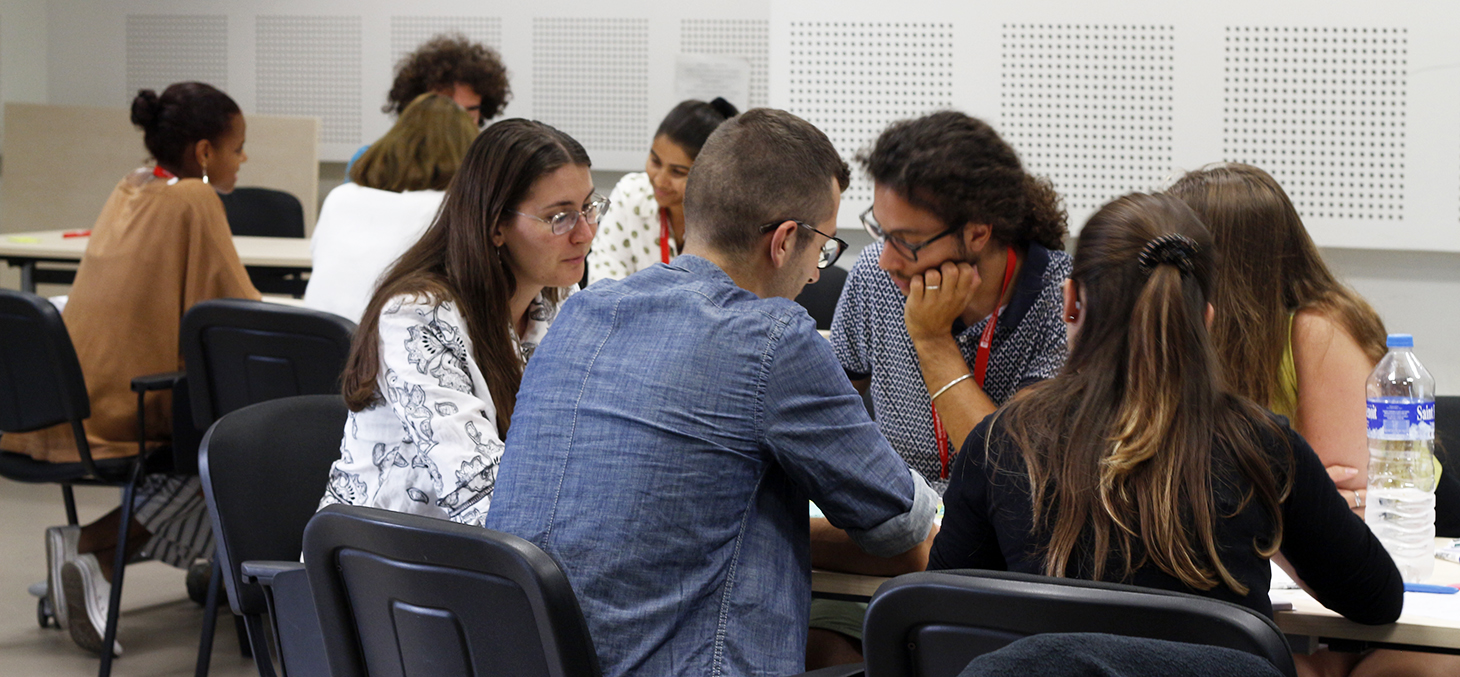 Groupes d'étudiants de CitizenCampus Groupes d'étudiants de CitizenCampus