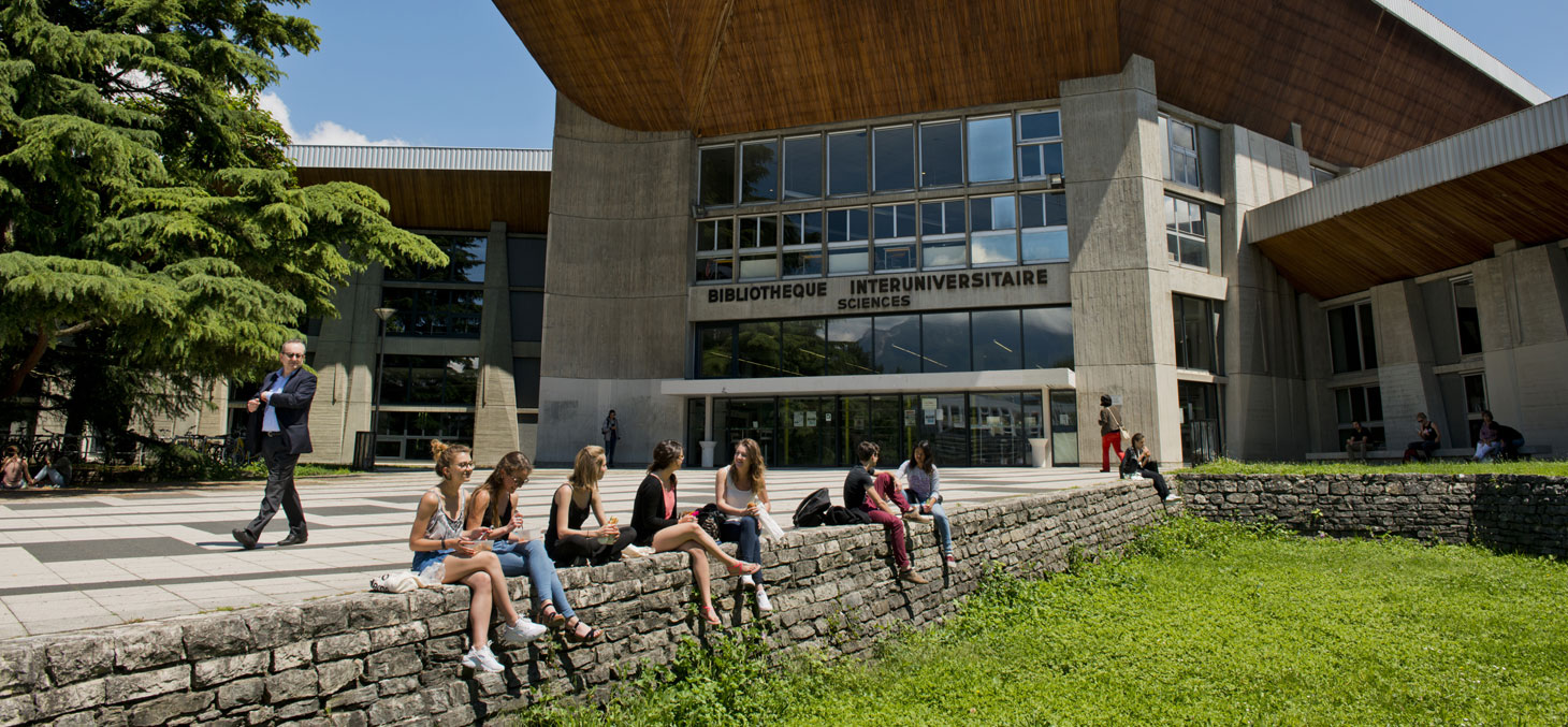 La bibliothèque universitaire Sciences de Grenoble