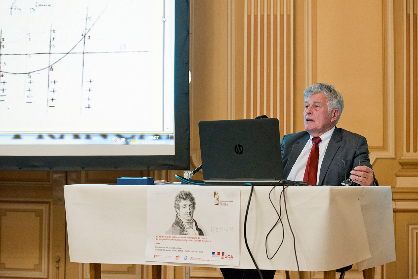 Le conférencier Jean Dhombres