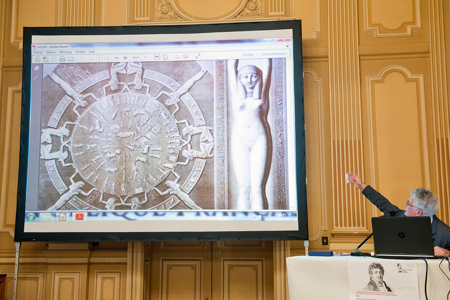 Le conférencier Jean Dhombres