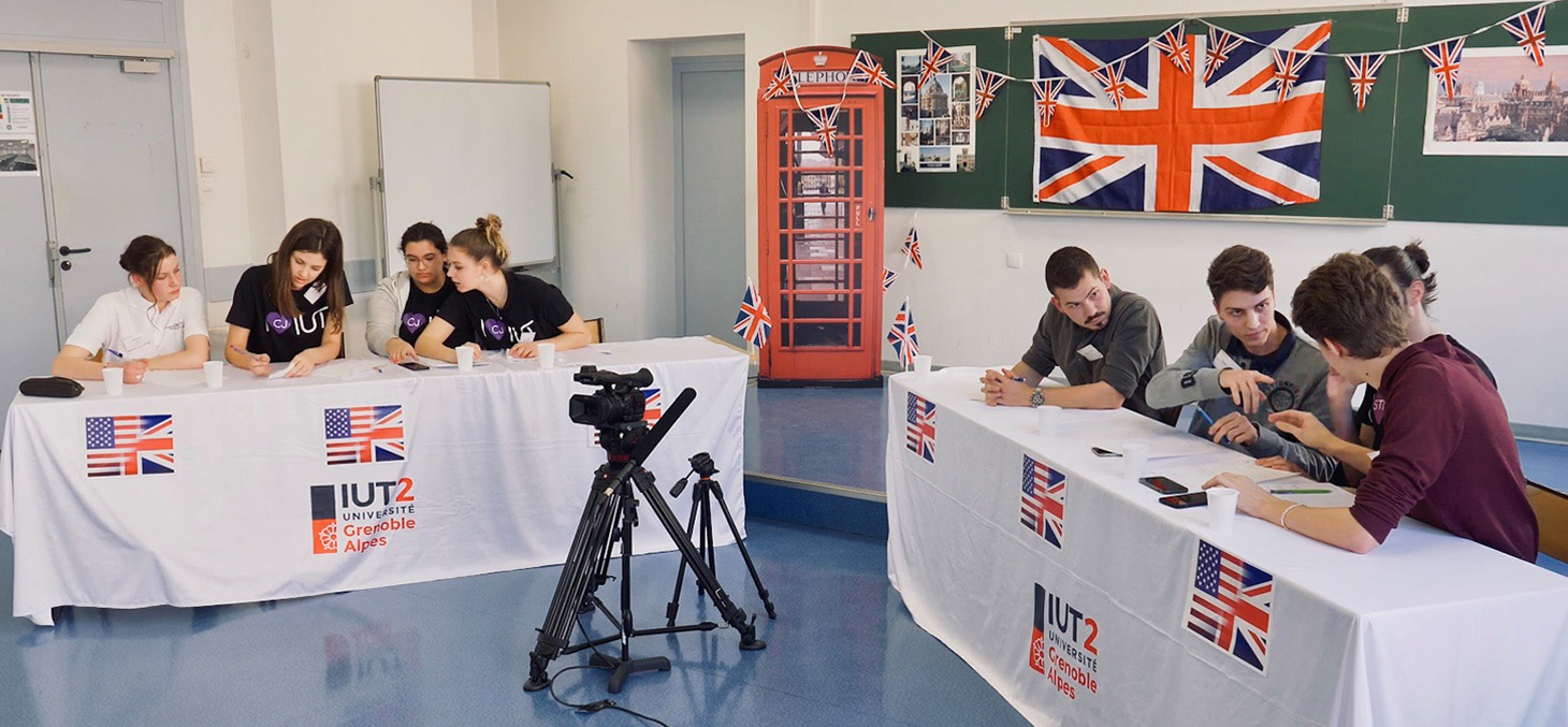 Le tournoi 2019 de débat anglophone des IUT de Grenoble © Benjamin Serventon (IUT 1) et Gilles Ossedat (IUT 2)