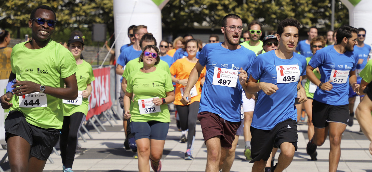 Les étudiants lors de la course UGA C'est Party 2018