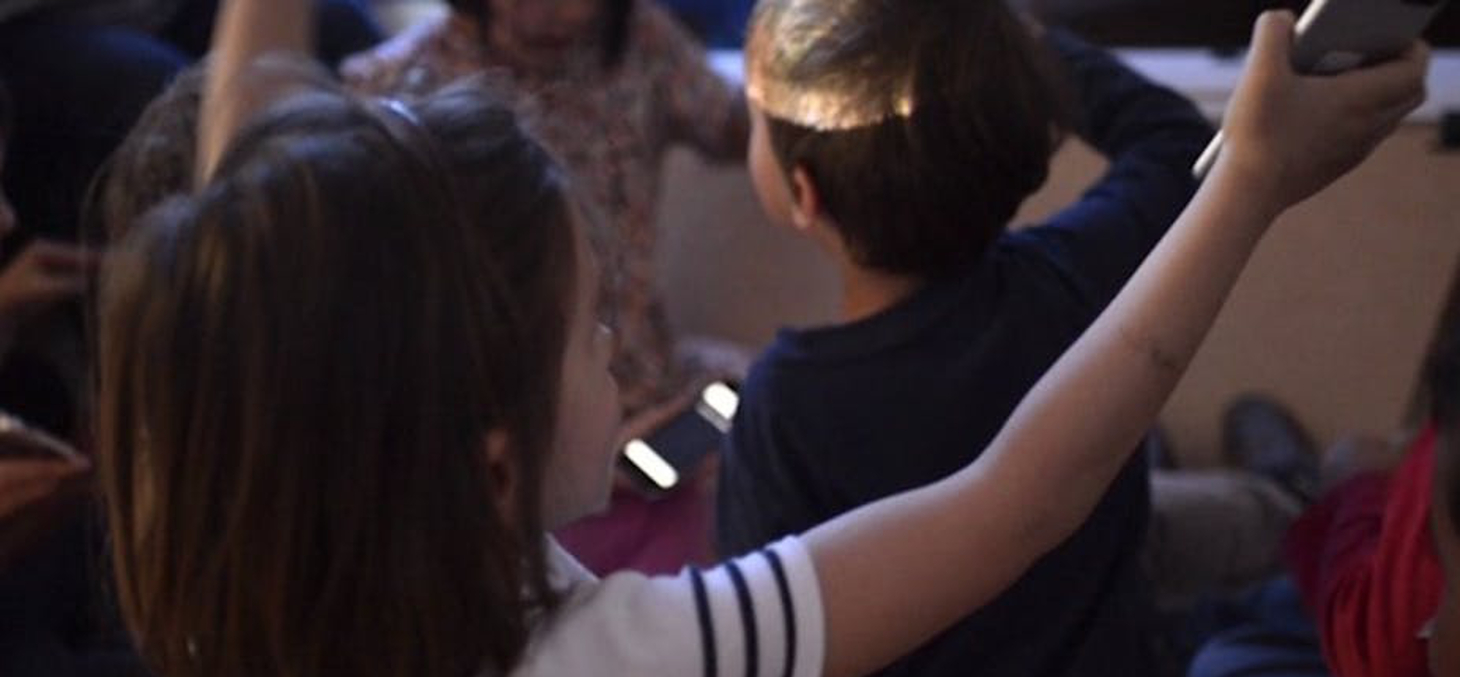 Au Centre de Recherches Interdisciplinaires (CRI), on tente de mettre l'école dans les smartphones. CRI, Author provided