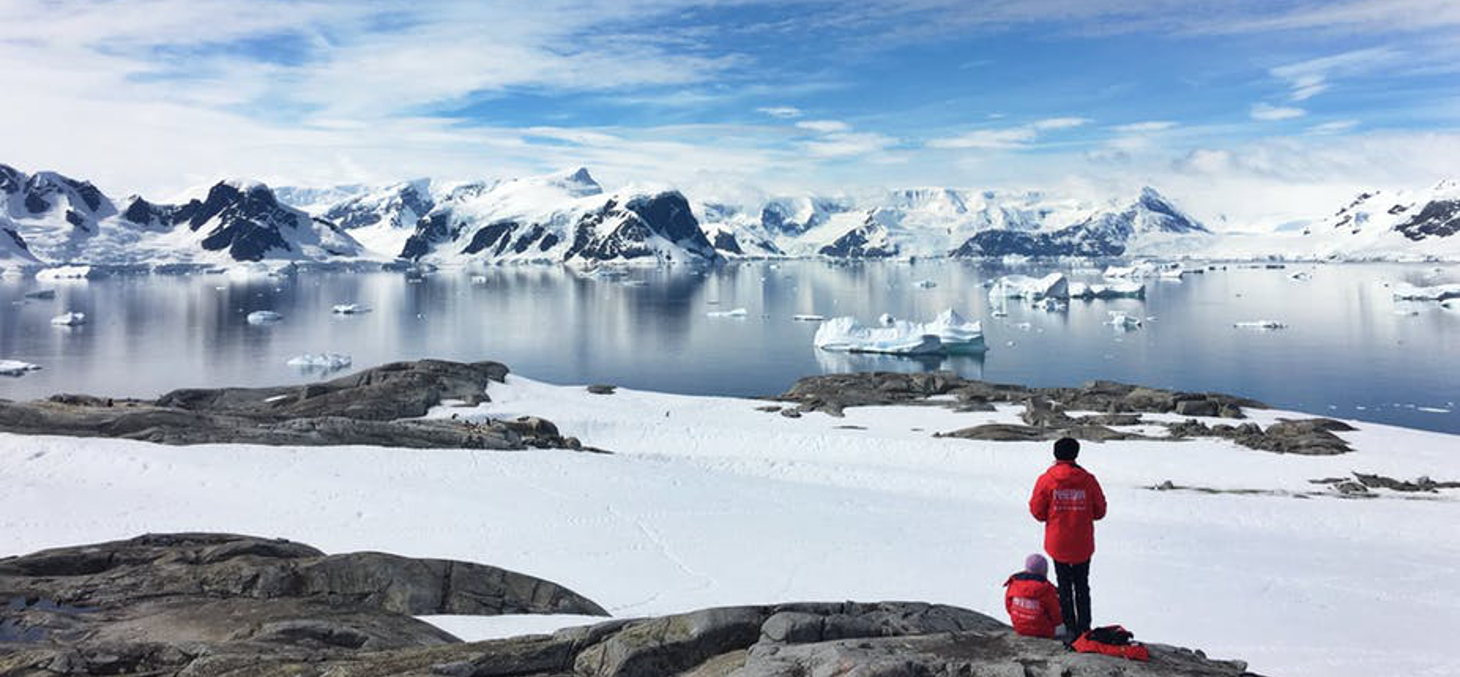 Les glaces de l'Antarctique, objets d'étude intensifs dans les recherches sur le climat. Cassie Matias/Unsplash