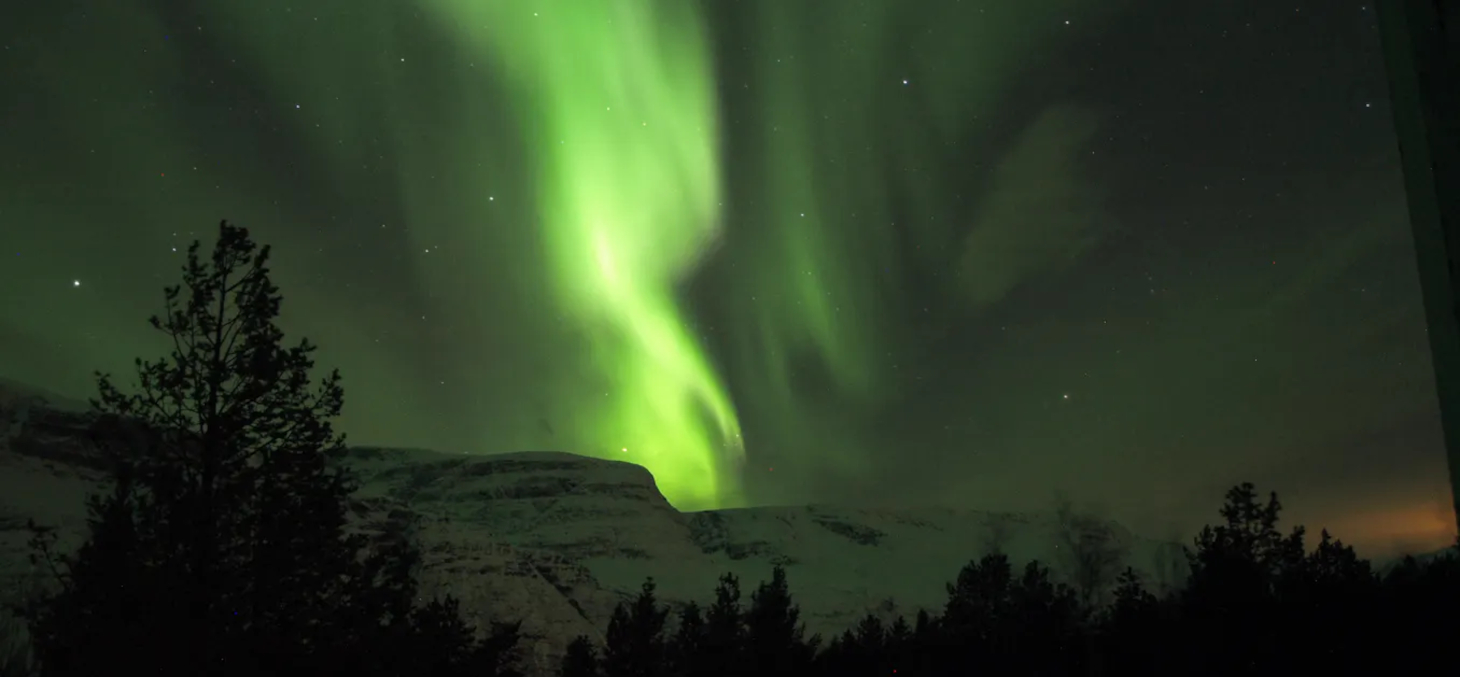 Une aurore vue depuis Skibotn, en Norvège, en mars 2017. Thierry Sequies (CSUG/UGA), Author provided