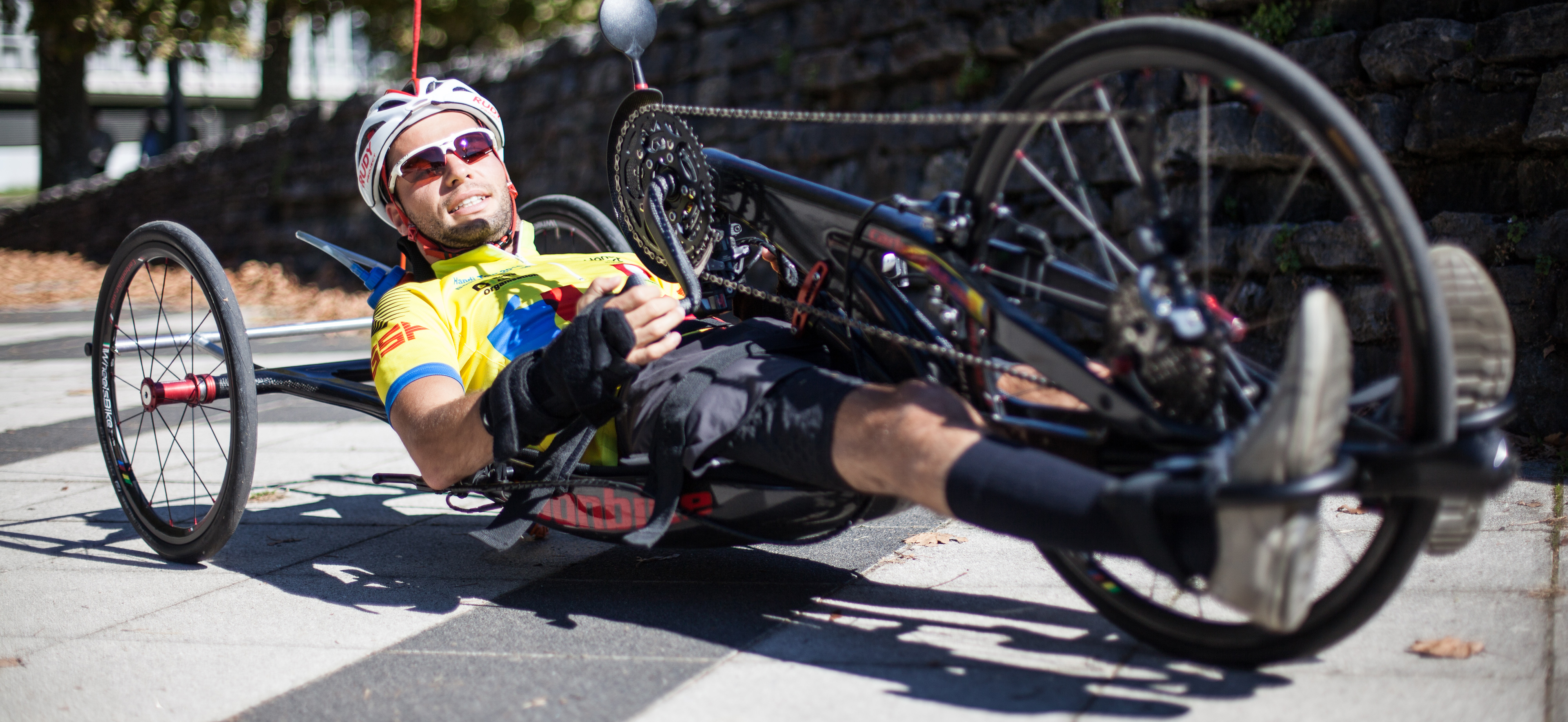 F. Jouanny, sur son handbike, avant l'Ironman 