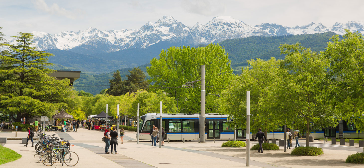 Vue du campus de l’Université Grenoble Alpes © Pierre Jayet